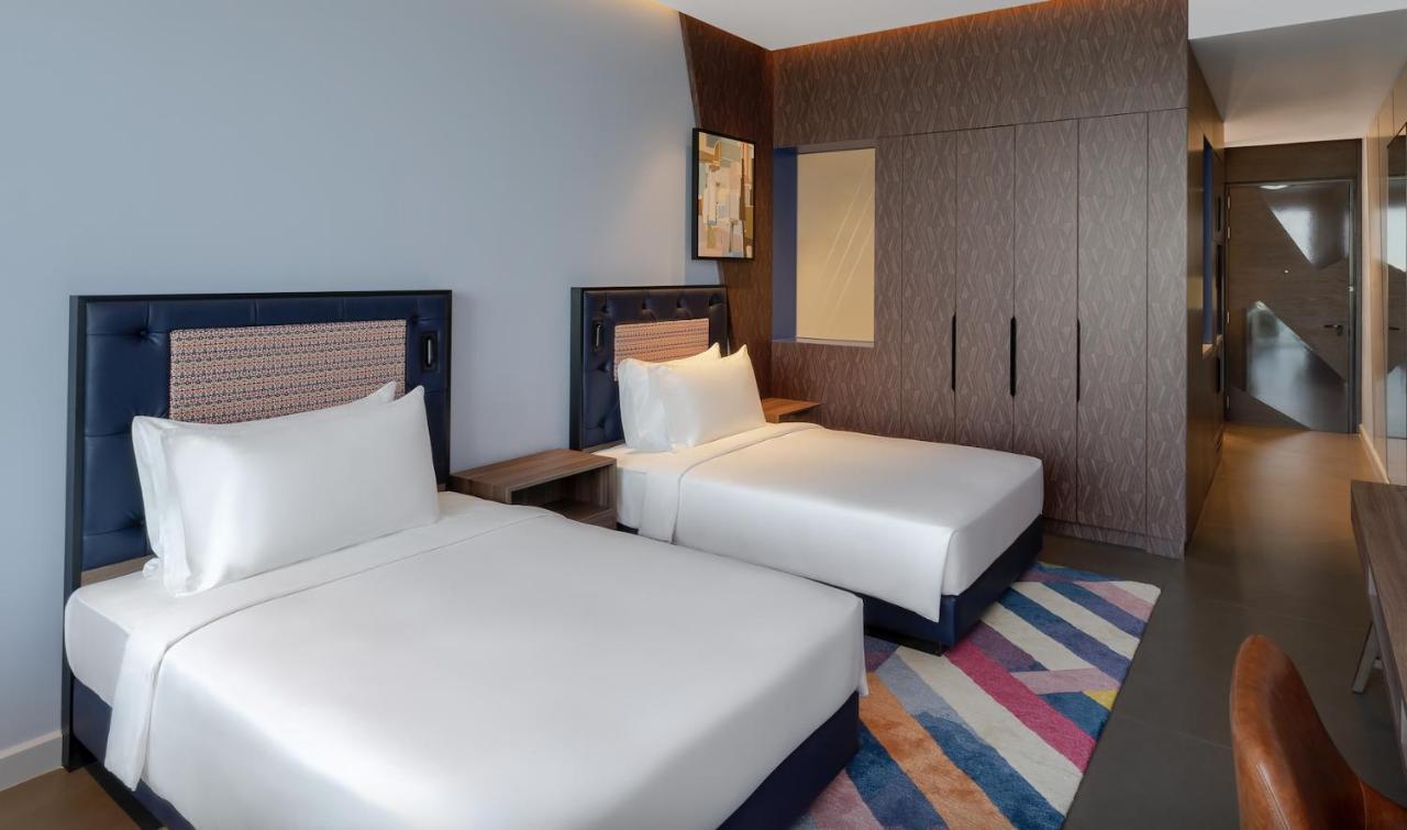 Hyatt Centric Jumeirah Dubai Eksteriør billede Deluxe Room