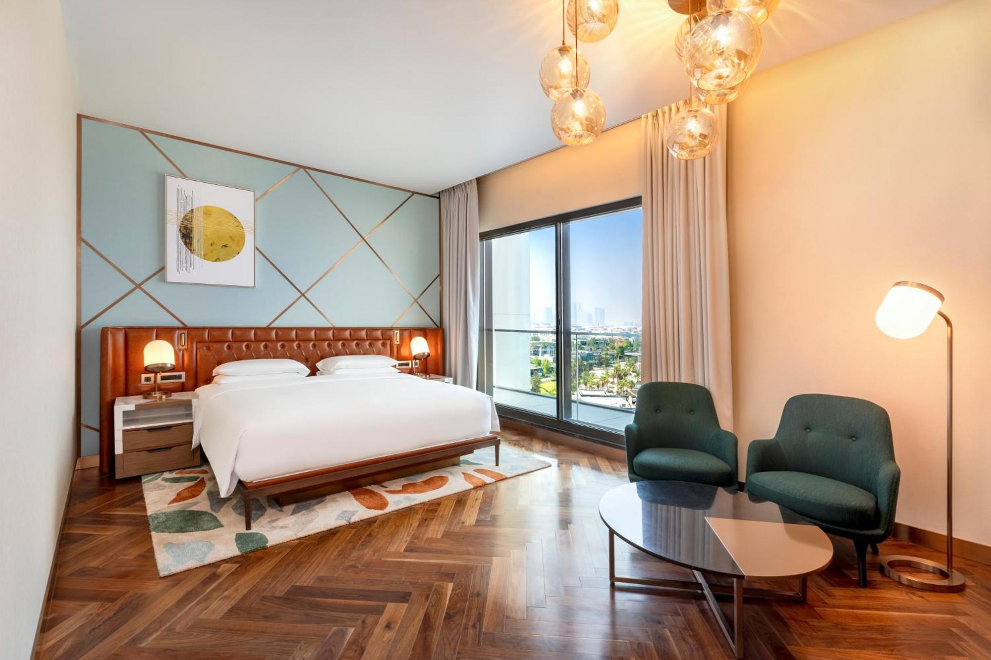 Hyatt Centric Jumeirah Dubai Eksteriør billede A bedroom at the hotel